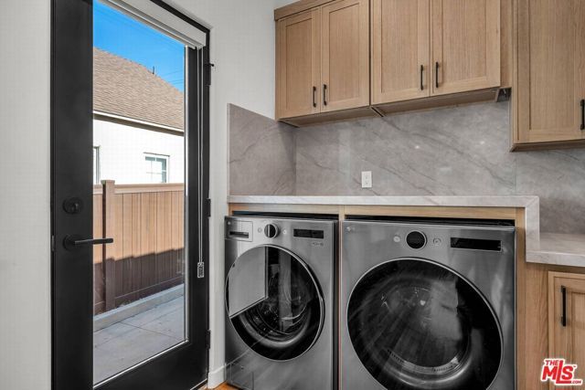 920 S Spaulding Avenue, Los Angeles, CA 90036