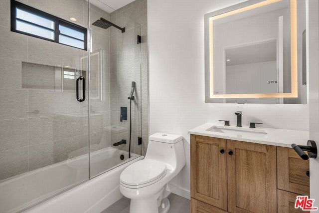 920 S Spaulding Avenue, Los Angeles, CA 90036