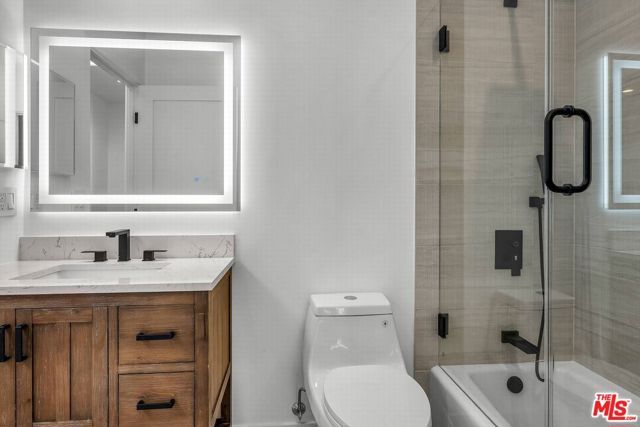 920 S Spaulding Avenue, Los Angeles, CA 90036