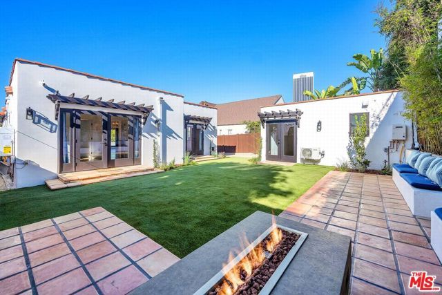 920 S Spaulding Avenue, Los Angeles, CA 90036