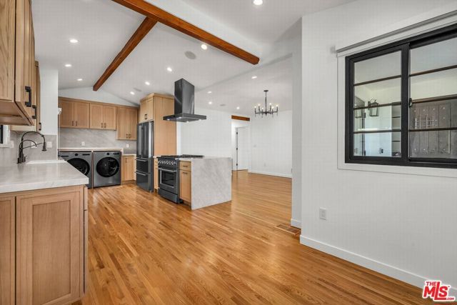 920 S Spaulding Avenue, Los Angeles, CA 90036