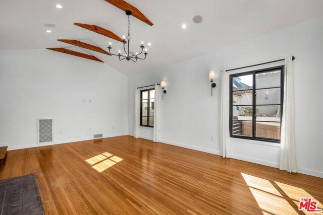 920 S Spaulding Avenue, Los Angeles, CA 90036