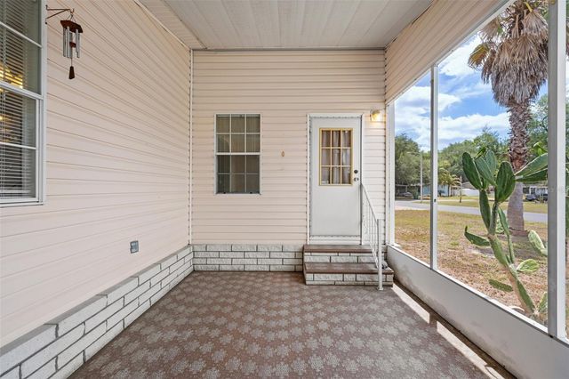 38052 LAWANDA LOOP, Zephyrhills, FL 33542