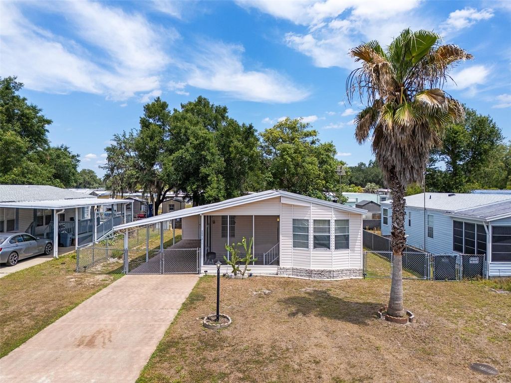 38052 LAWANDA LOOP, Zephyrhills, FL 33542