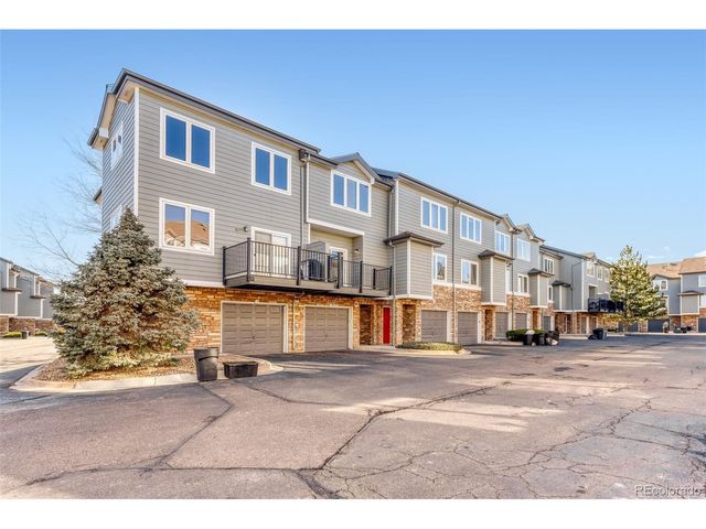 2771 W Riverwalk Cir B, Littleton, CO 80123