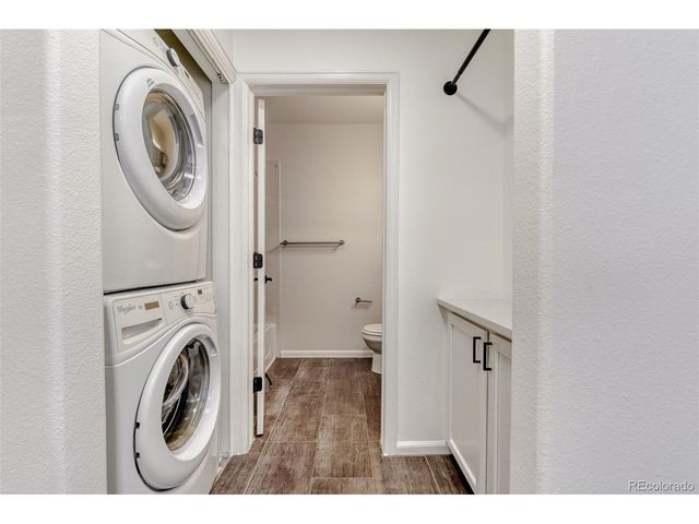 2771 W Riverwalk Cir B, Littleton, CO 80123