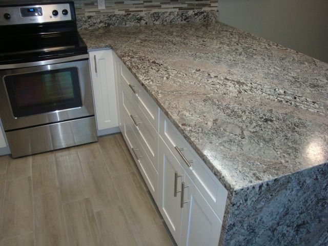 594 Springdale Circle 59-d, Palm Springs, FL 33461