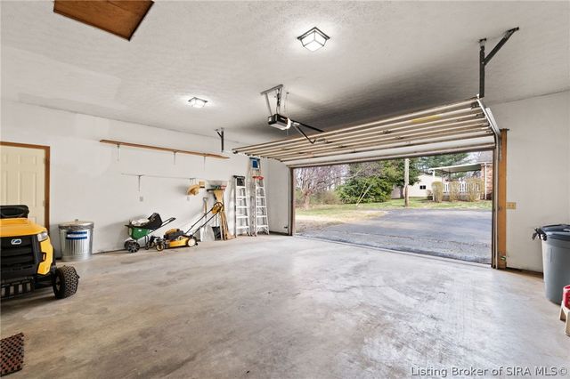 1088 Hartlage Avenue NW, Corydon, IN 47112