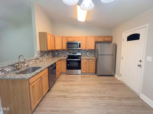 314 E Kime Avenue, Liberty, NC 27298