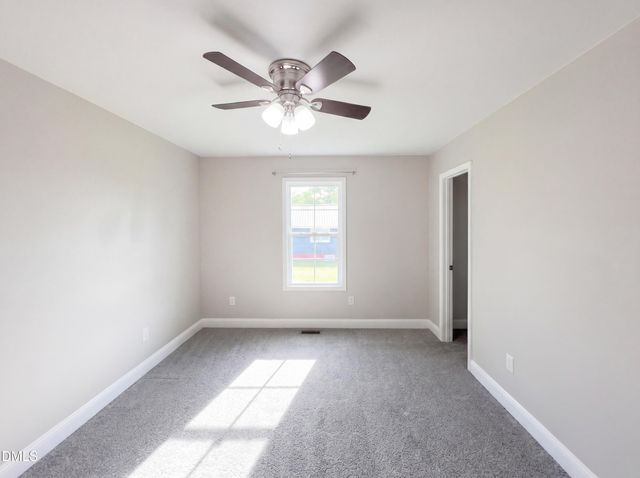 314 E Kime Avenue, Liberty, NC 27298