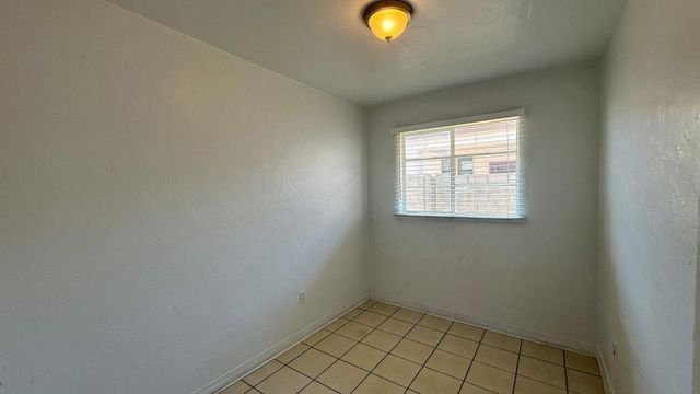7532 N 21st Avenue Apt 2, Phoenix, AZ 85021