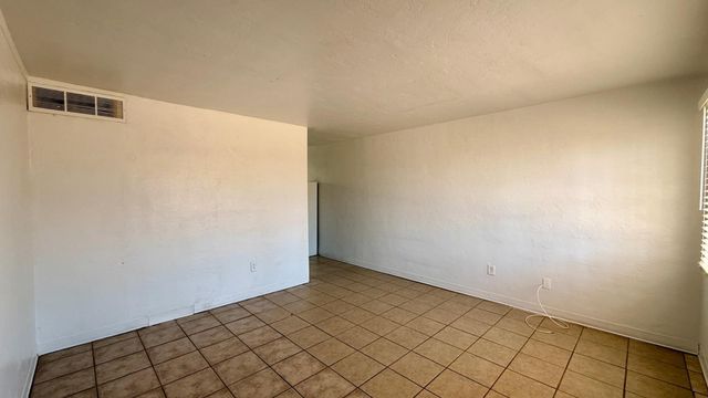 7532 N 21st Avenue Apt 2, Phoenix, AZ 85021