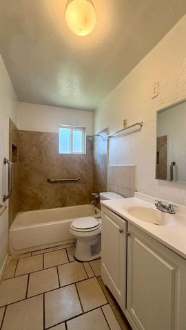 7532 N 21st Avenue Apt 2, Phoenix, AZ 85021