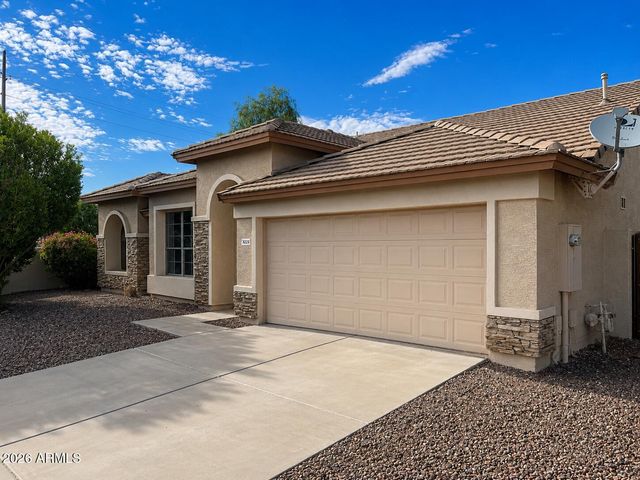 8228 W PALMAIRE Avenue, Glendale, AZ 85303