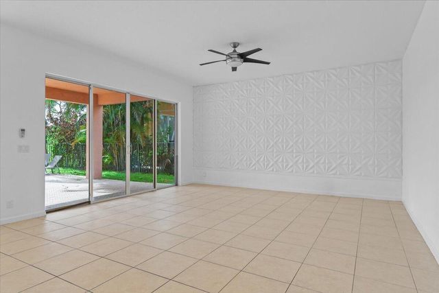 1831 Waldorf Drive, Royal Palm Beach, FL 33411