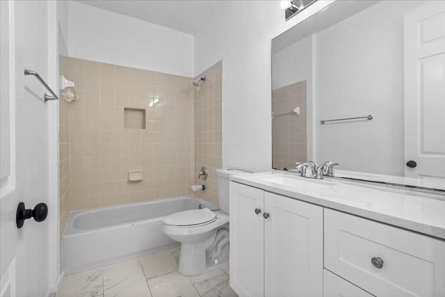 1831 Waldorf Drive, Royal Palm Beach, FL 33411