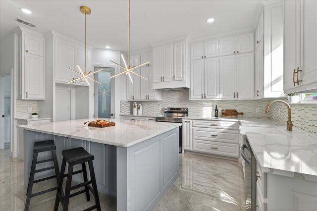 3533 County Road 1092, Celeste, TX 75423