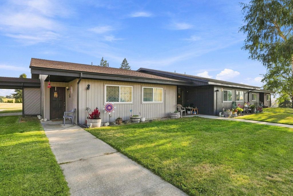 540 N Madison St, Tekoa, WA 99033 photo 5