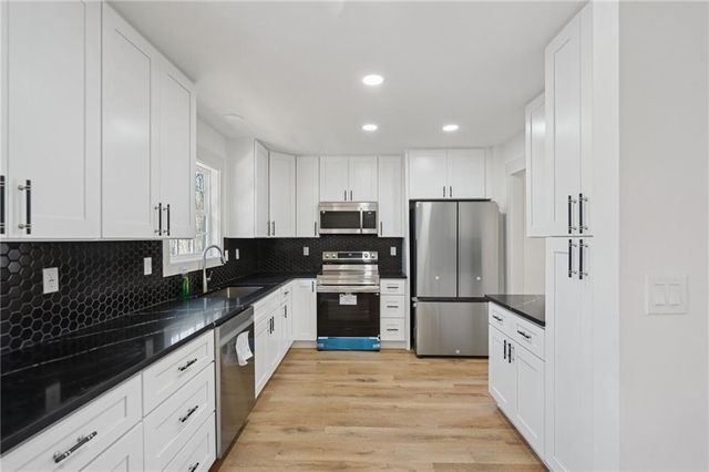 2957 Evonshire Lane, Dacula, GA 30019