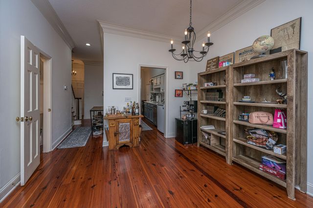 205 Woodlake Drive, Summerville, SC 29485