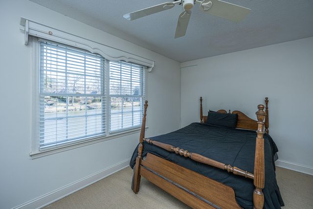 205 Woodlake Drive, Summerville, SC 29485