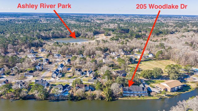 205 Woodlake Drive, Summerville, SC 29485
