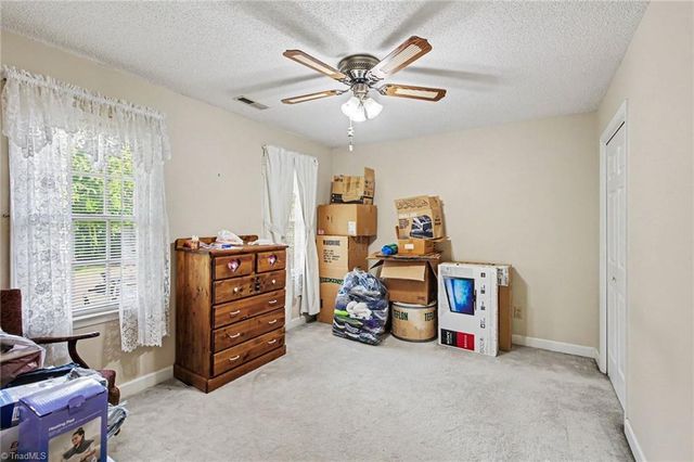 193 Fox Run Drive, Mocksville, NC 27028