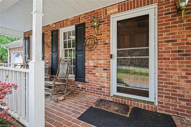 193 Fox Run Drive, Mocksville, NC 27028