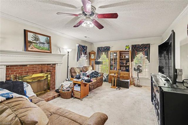 193 Fox Run Drive, Mocksville, NC 27028