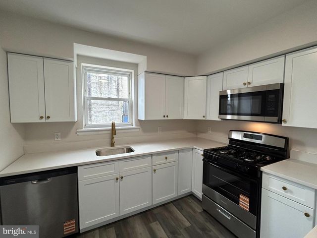 5943 RACE ST, Philadelphia, PA 19139