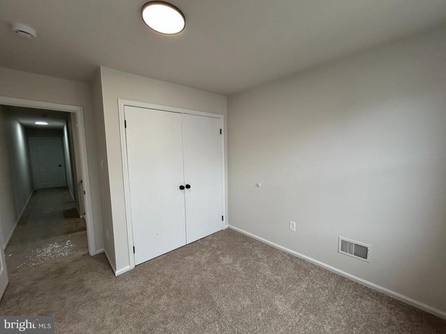 5943 RACE ST, Philadelphia, PA 19139