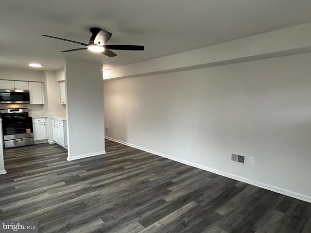 5943 RACE ST, Philadelphia, PA 19139