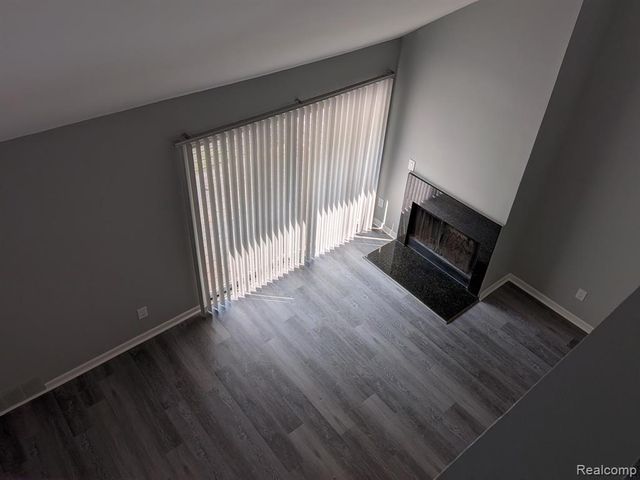 2819 Davison Avenue 229, Auburn Hills, MI 48326