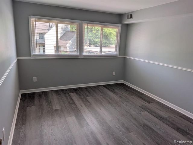 2819 Davison Avenue 229, Auburn Hills, MI 48326