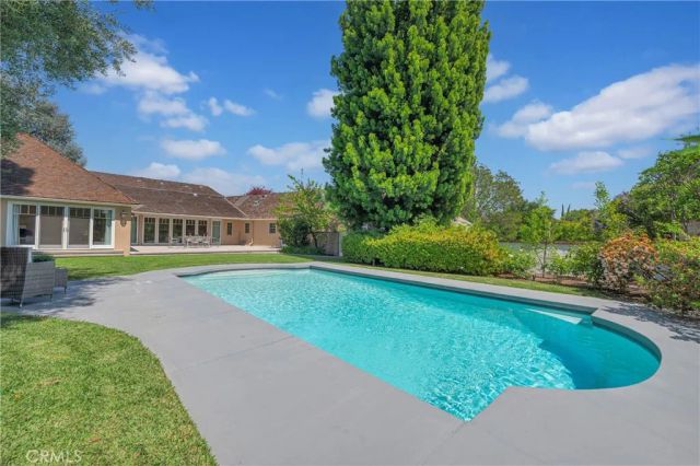 2170 Lombardy, San Marino, CA 91108