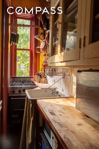 426 W 160th Street, New York City, NY 10032