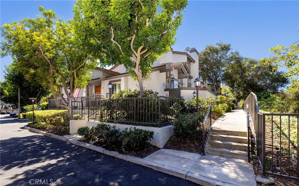 11 Sunshine, Irvine, CA 92603 — photo 2