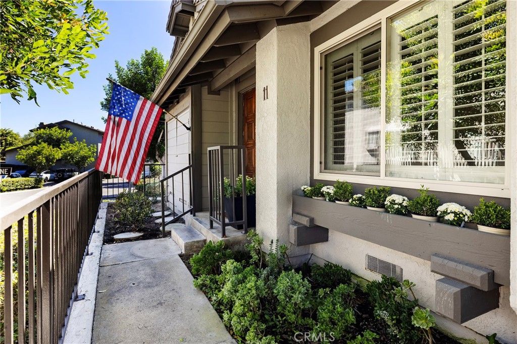 11 Sunshine, Irvine, CA 92603 — photo 3