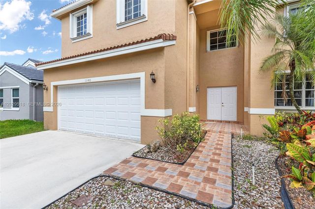 1140 Cedar Falls Dr, Weston, FL 33327