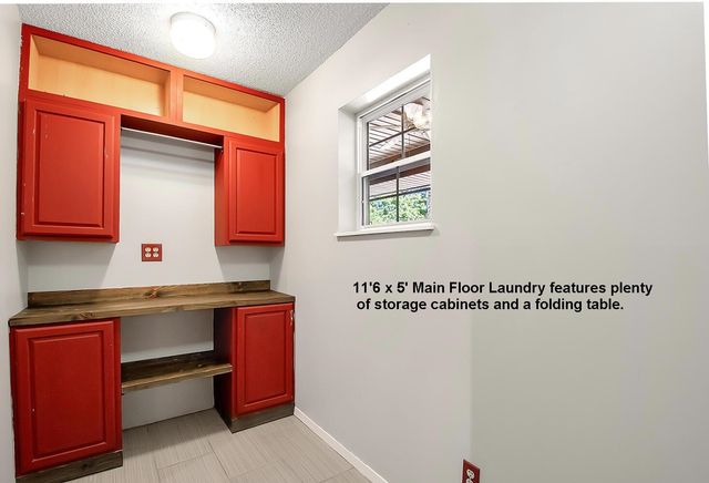 1211 Sunset Dr., Mulvane, KS 67110