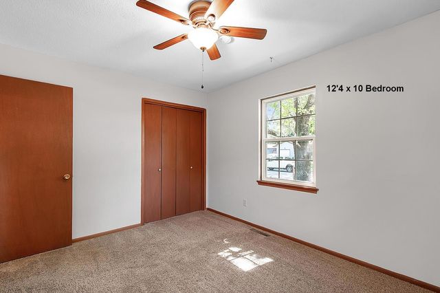 1211 Sunset Dr., Mulvane, KS 67110