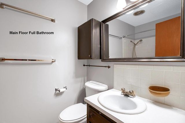 1211 Sunset Dr., Mulvane, KS 67110