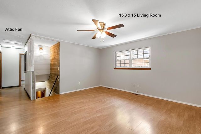 1211 Sunset Dr., Mulvane, KS 67110