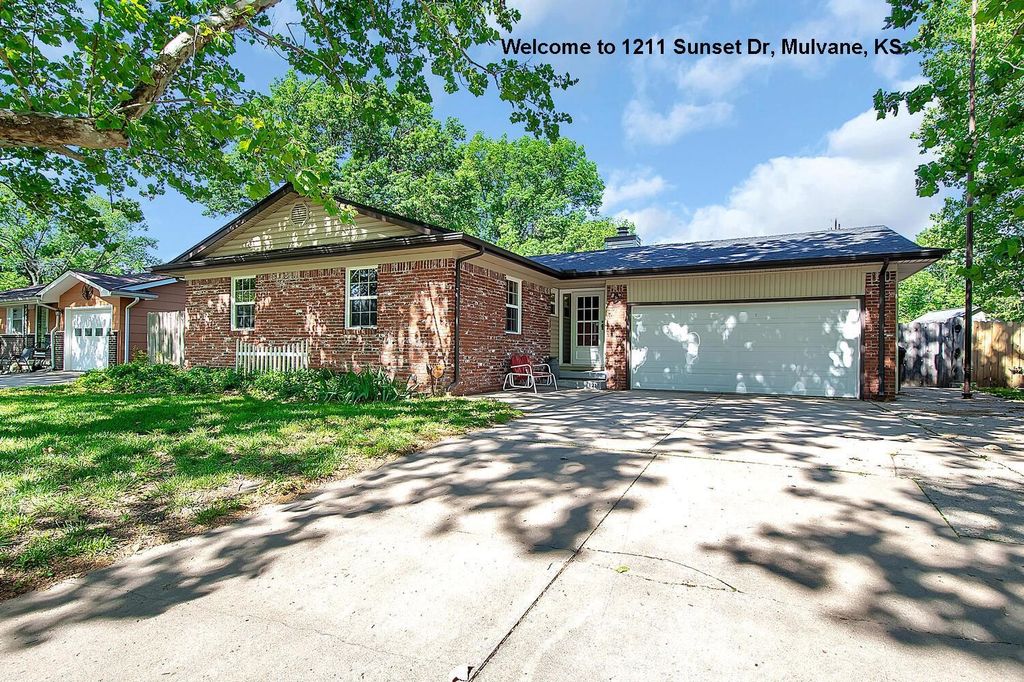 1211 Sunset Dr., Mulvane, KS 67110