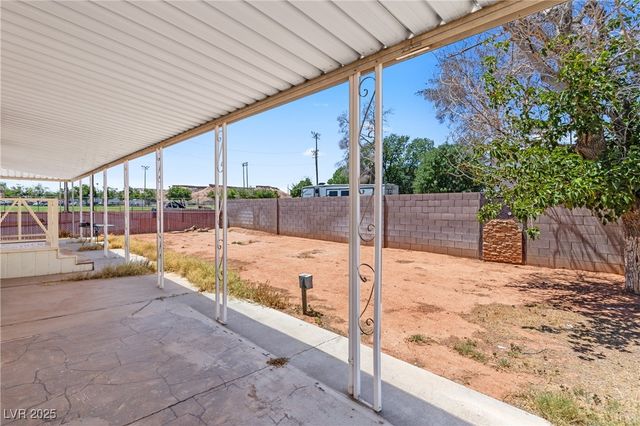 390 West Thomas Avenue, Overton, NV 89040