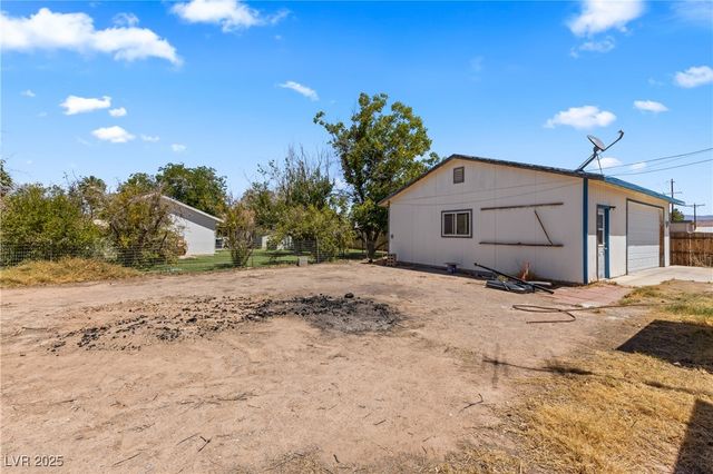 390 West Thomas Avenue, Overton, NV 89040