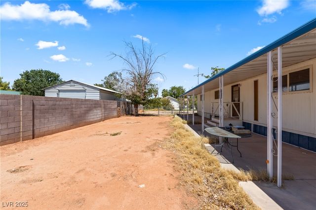 390 West Thomas Avenue, Overton, NV 89040