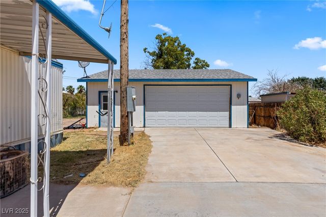 390 West Thomas Avenue, Overton, NV 89040