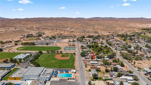 390 West Thomas Avenue, Overton, NV 89040