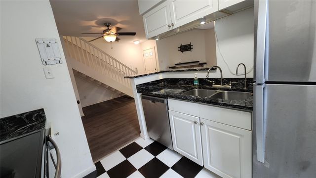 3600 Jeanetta Street 804, Houston, TX 77063